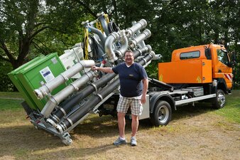Die Wasserwehr der Stadt Flöha präsentierte die einsetzbare Technik. Foto: Stadtverwaltung Flöha/ Birgit Pestel