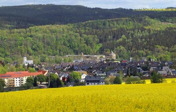 Gesamtansicht des Dorfes Falkenau Gesamtansicht des Dorfes Falkenau